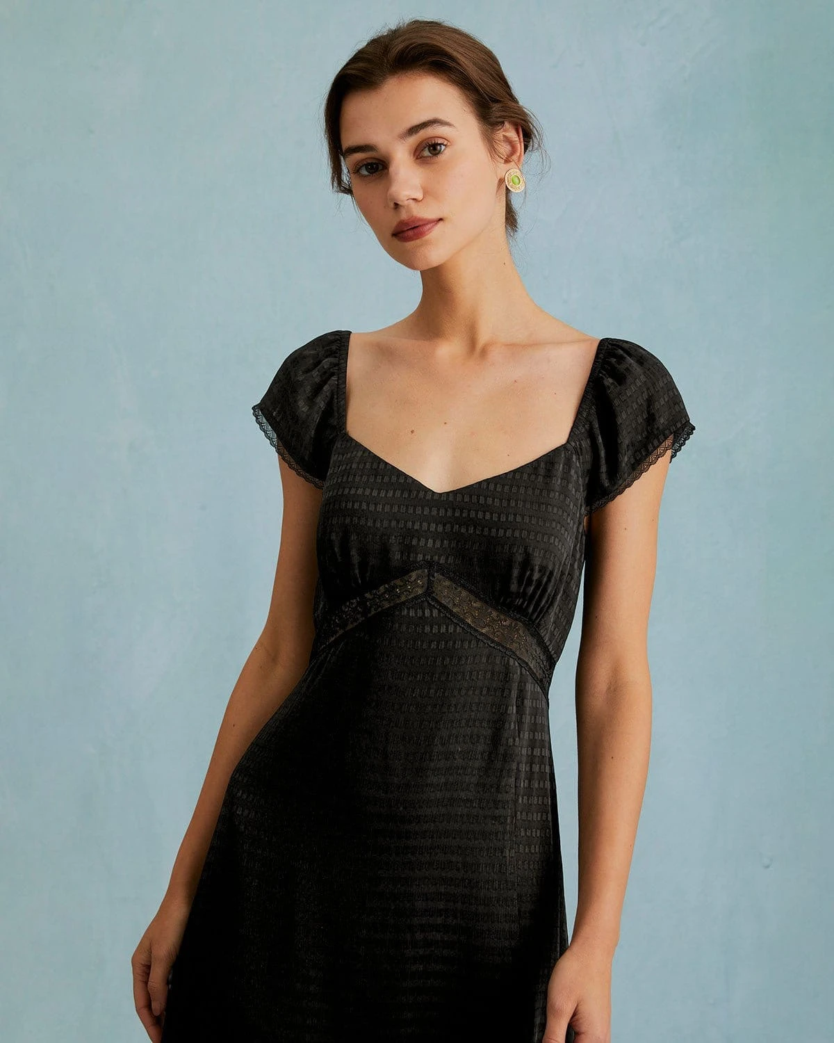 The Black V Neck Lace Spliced Short Sleeve Midi Dress - Image 2