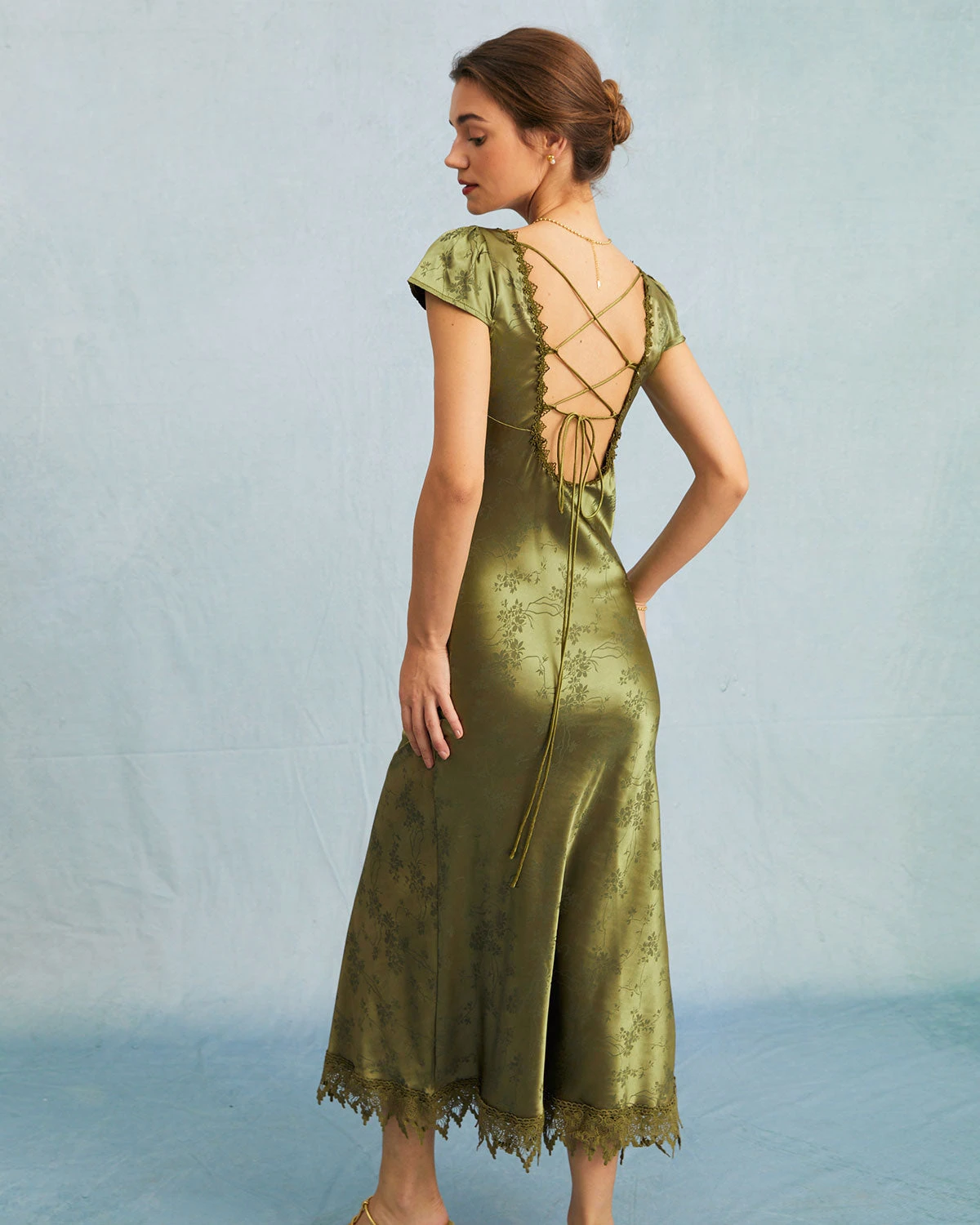 The Green Jacquard Cap Sleeve Satin Midi Dress - Image 6