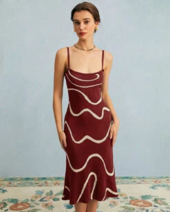 The Wine Red Wave Mermaid Knit Midi Dress